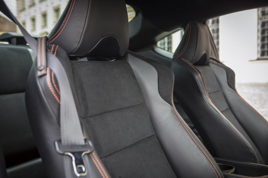 Детали экстерьера Toyota GT 86 860 2017 года  (NA) (фото 2 из 18)